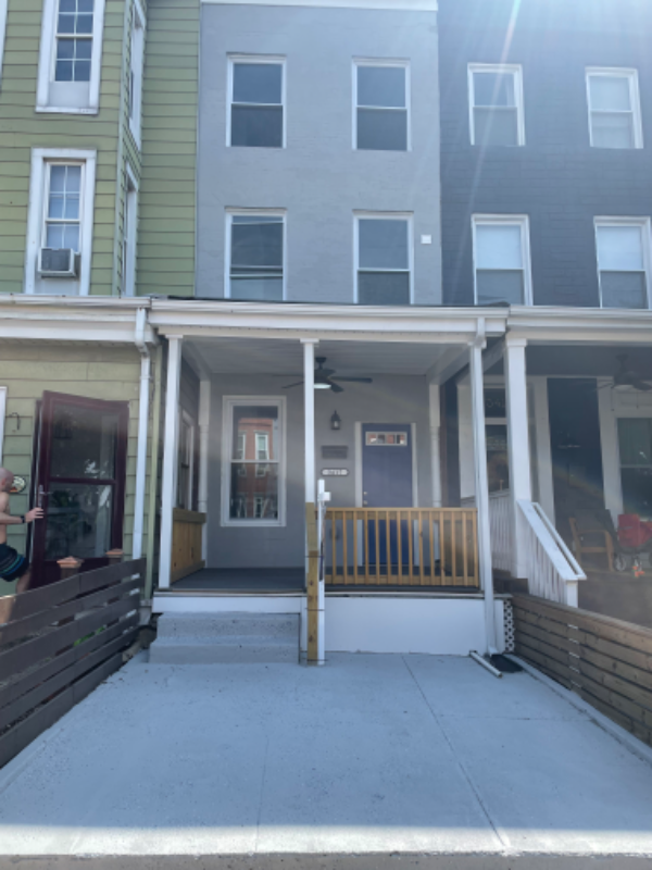 Baltimore Townhome: 3417 Chestnut Avenue