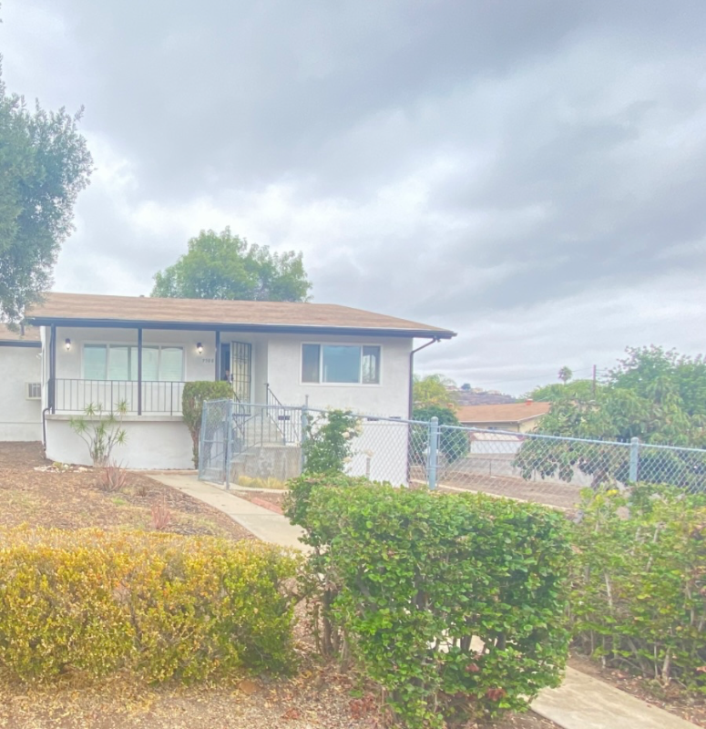 SPRING VALLEY House: 9508 SAN DIEGO ST
