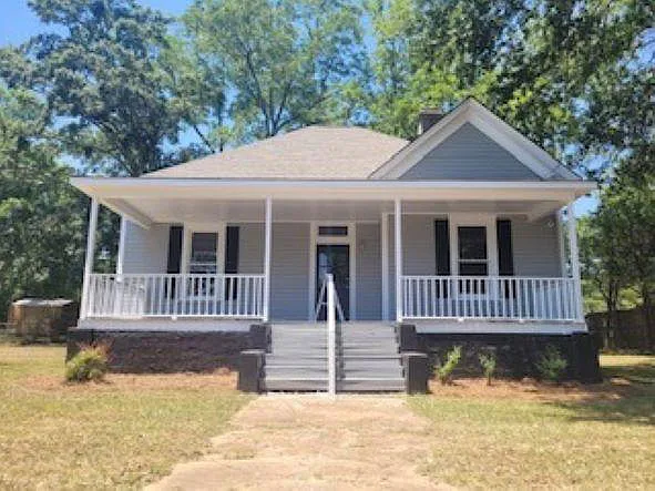 Covington House: 4138 Herring Street