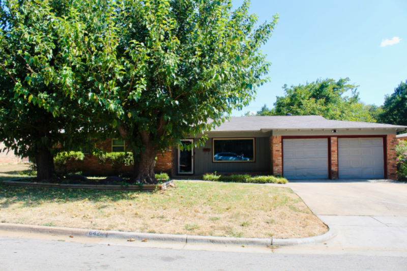 Fort Worth House: 6424 Franwood Terr