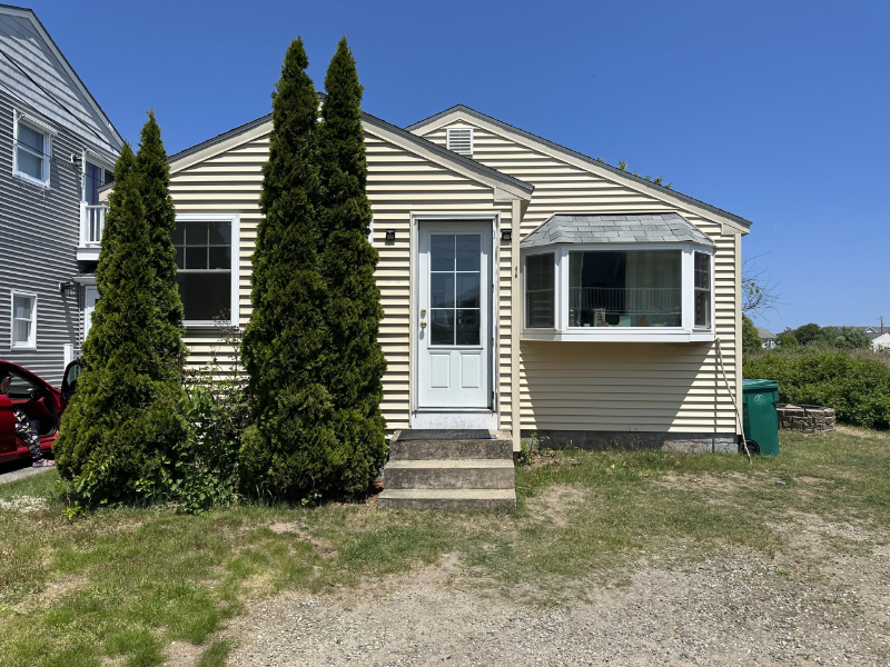 Hampton House: 1 Thorwald Avenue