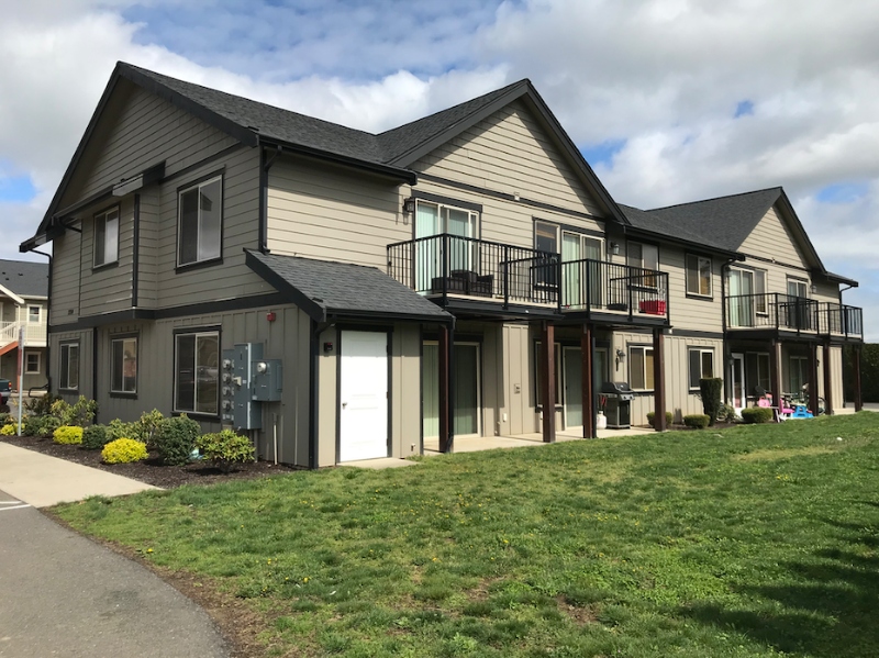 Lynden Apartment: 2204 Mercedes Place