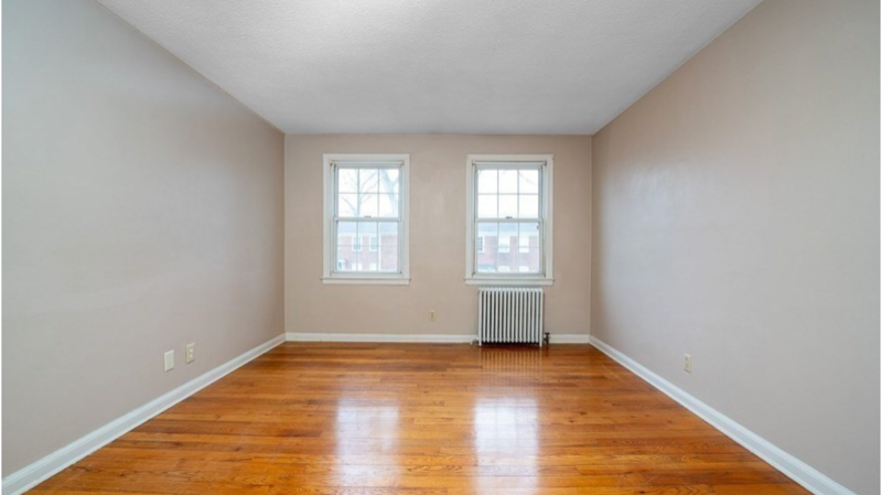 West Springfield Condo: 1618 Memorial avenue