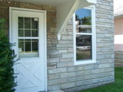 Nelsonville Townhome: 793 Walnut St