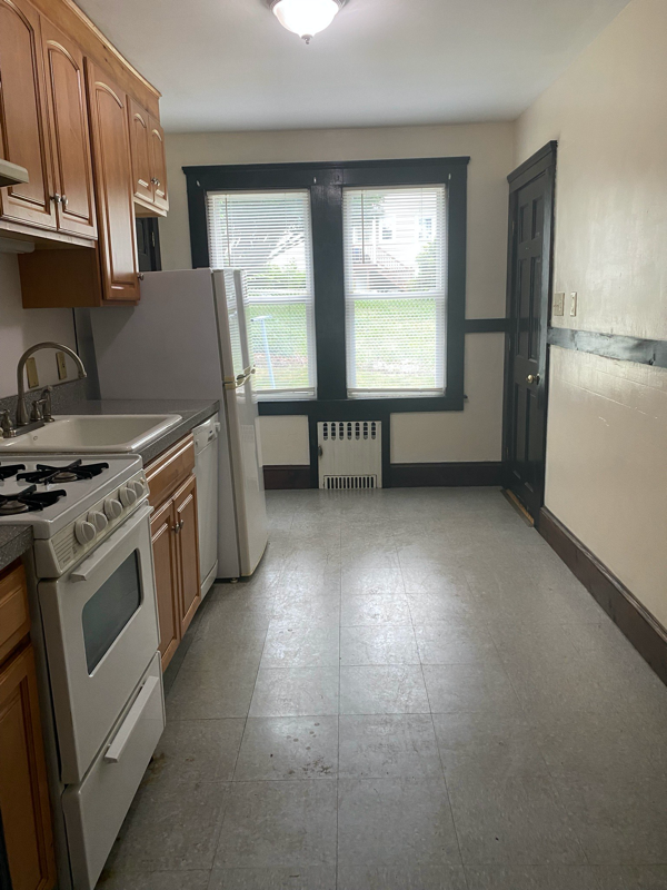 Quincy Multiplex: 3 Vine Ave