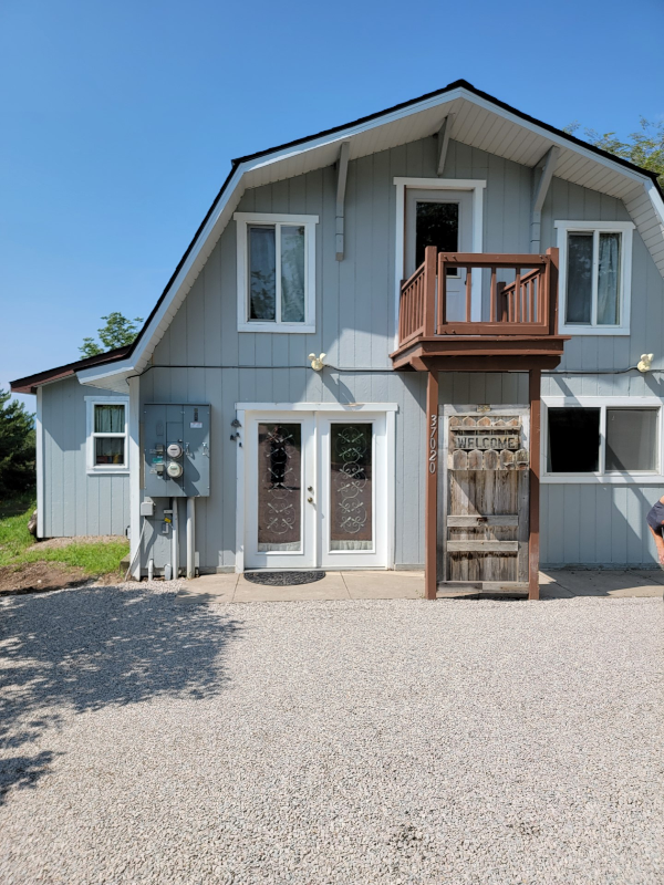 Polson House: 37020 Schaefer Road