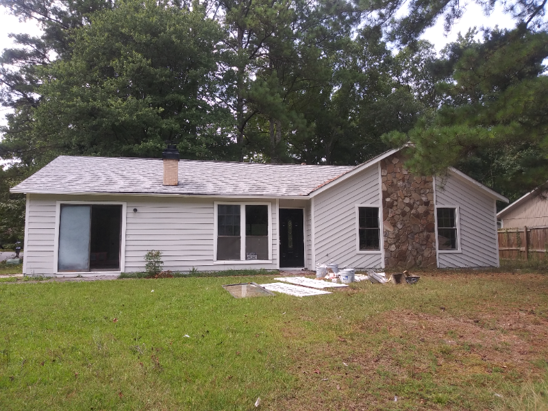 Austell House: 6698 ivy log Drive