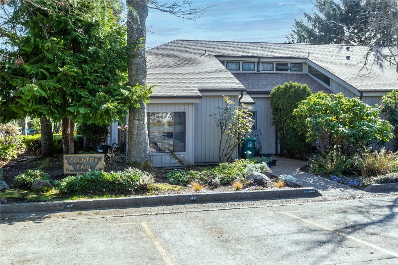 Friday Harbor Townhome: 315 Spruce St.