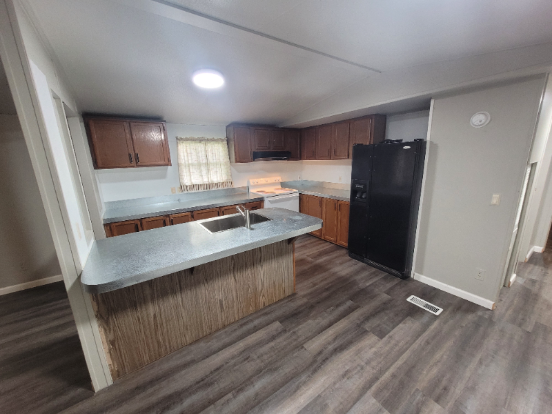 Waynesburg House: 7530 KY 1247