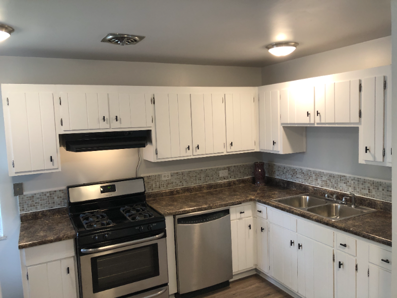 Hinsdale House: 842 7th Street