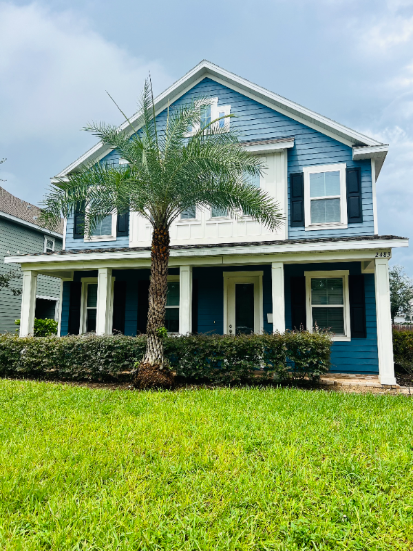 Orlando Townhome: 2483 E Jefferson St.