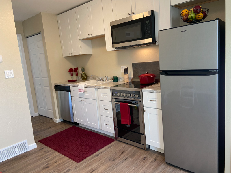 Lamar Apartment: 808 Yucca Drive