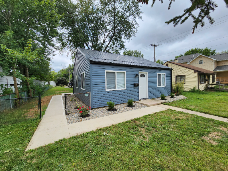 Fort Wayne House: 424 Nussbaum Ave