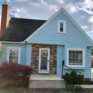 Ashland House: 527 W. Liberty St