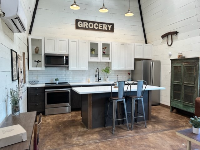 Lodi House: 0 E Realty rd