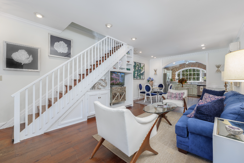 Charleston House: 1 Motley Lane