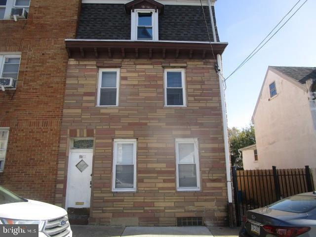 Philadelphia Multiplex: 4465 Leiper St