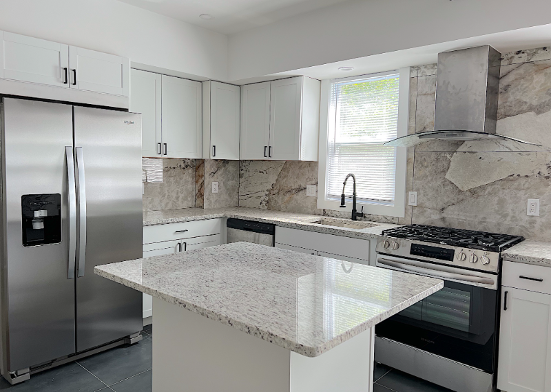 Detroit Condo: 5006 Seminole St