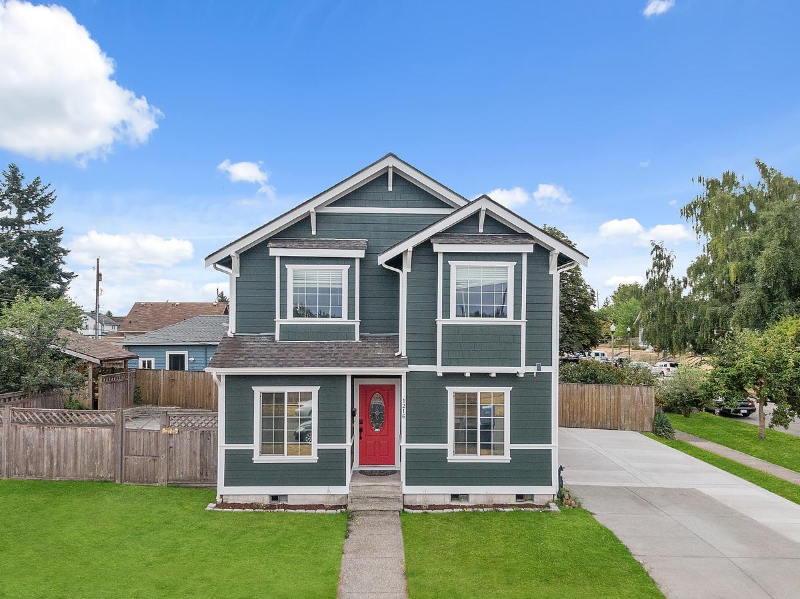 Tacoma House: 1216 S 16th St