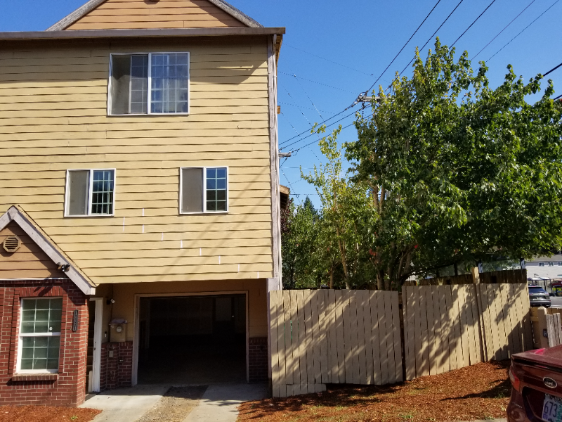 Portland Condo: 12161 SE Harold St.