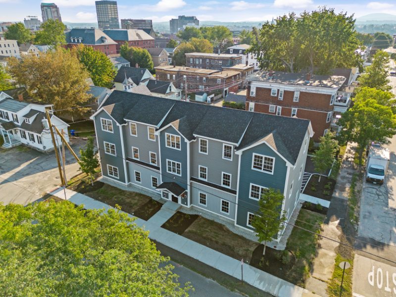 Manchester Apartment: 680 Union Street