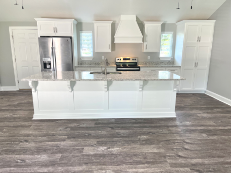 Albany House: 814 10th Ave