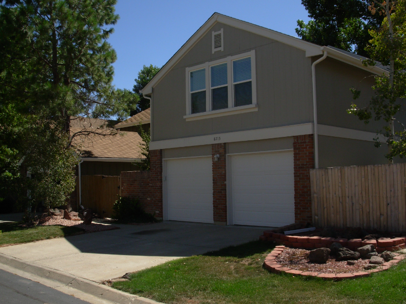 Arvada House: 8715 Garrison Ct
