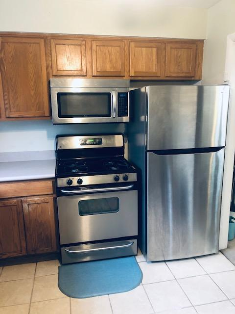 Bloomfield Hills Condo: 485 Fox Hills dr. North