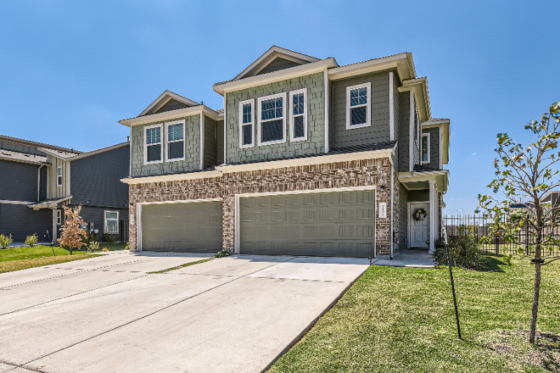 Del Valle Townhome: 7100 Spotted Leaf Way