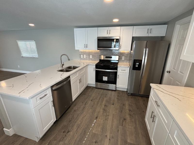 Dacono House: 1111 Glen Dale Circle