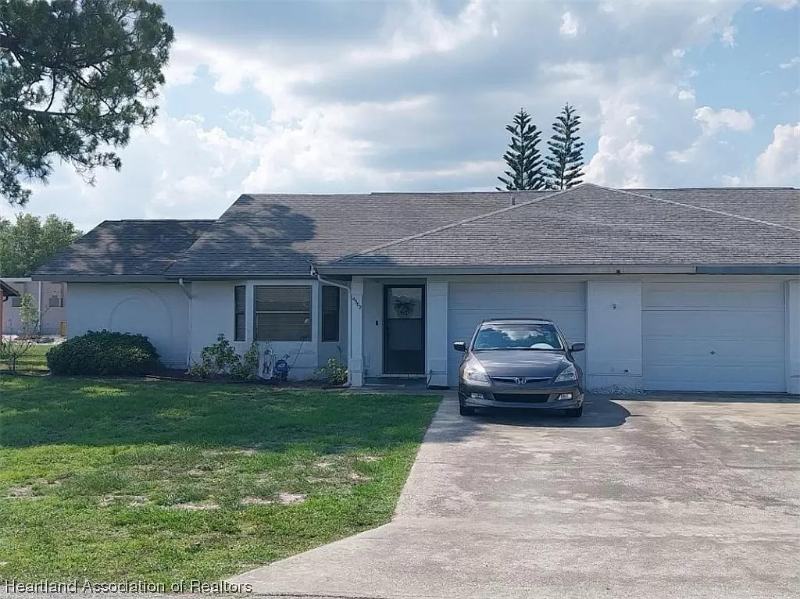 Sebring Townhome: 4502 Mercado Drive