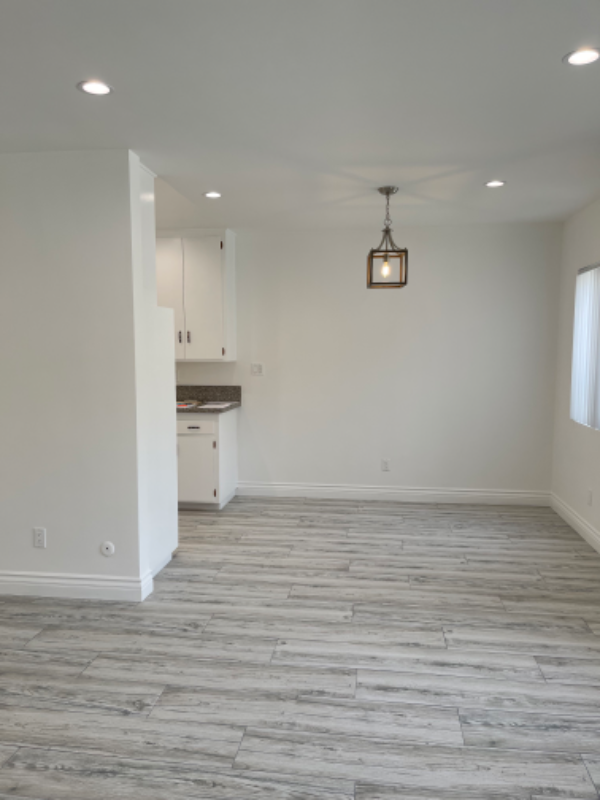 Los Angeles Apartment: 3433 Madera Ave # 2