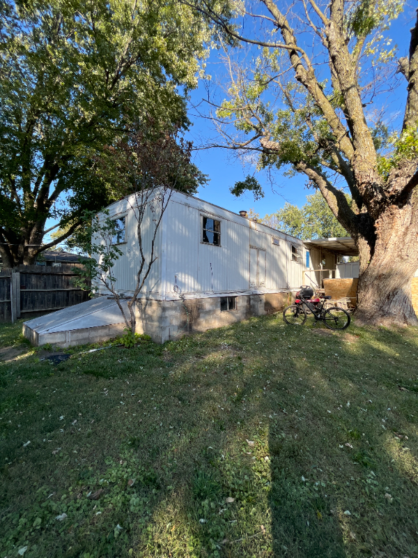 Tabor Other: 625 Main St