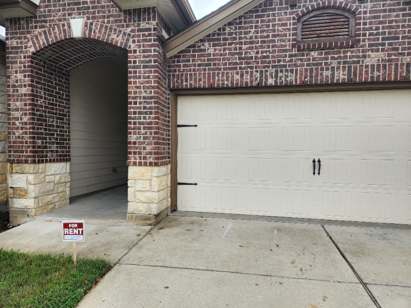 KILLEEN House: 5502 RED PINE DRIVE