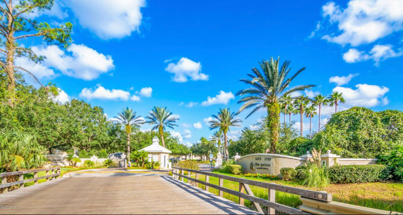 Jacksonville Beach Condo: 1701 The Greens Way