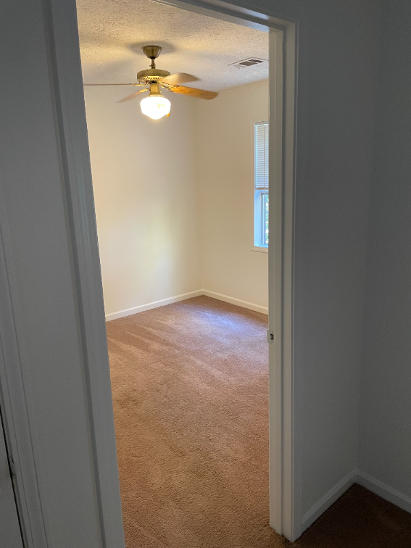 Kennesaw Single Room: 3230 Meadowlark Lane