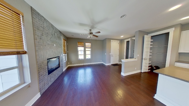 Lakewood House: 523 S Vance Ct