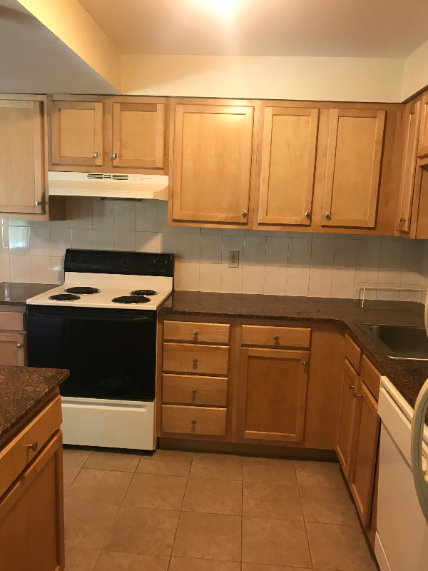 Dewitt Apartment: 5599 Thompson Rd