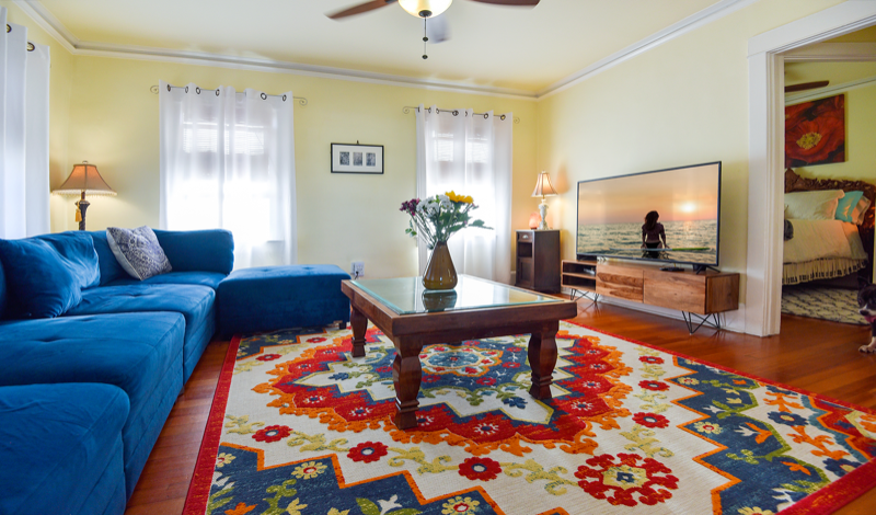 Venice Apartment: 12 S Venice Blvd