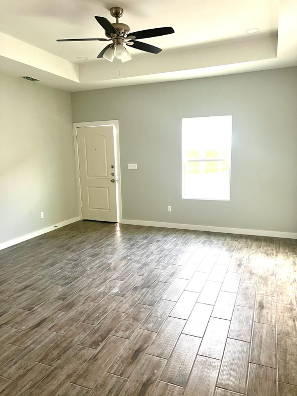 Alton Multiplex: 3405 E Zinnia Ave