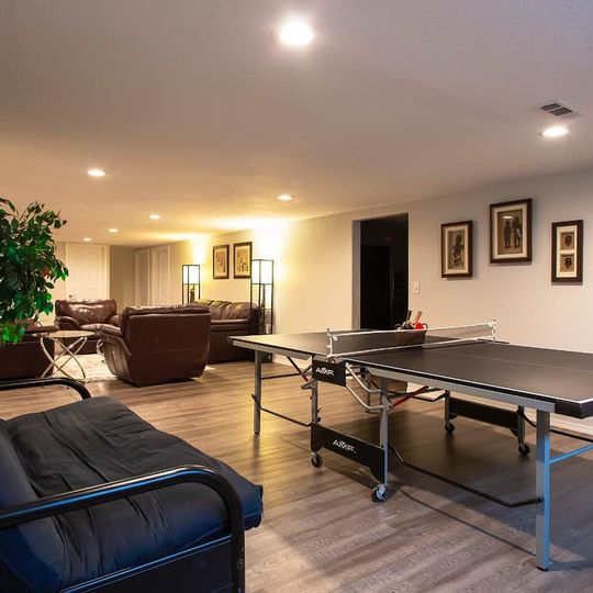 Medford House: 4700 Hillcrest Road