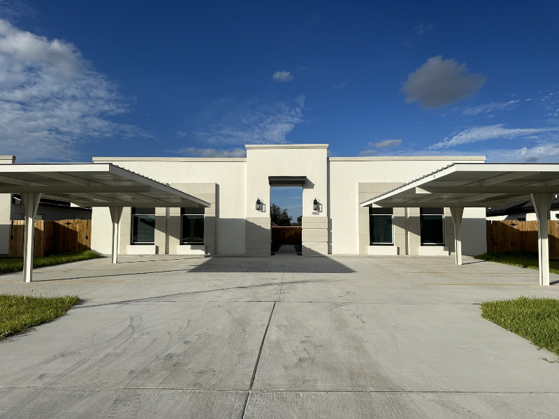 Pharr Multiplex: 1002 Sugar Garden Dr