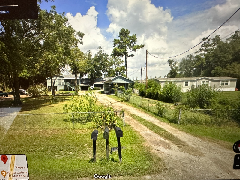 Porter Apartment: 21401 W. Hammond Dr