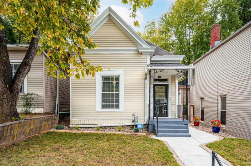 Louisville House: 1436 Rufer Ave