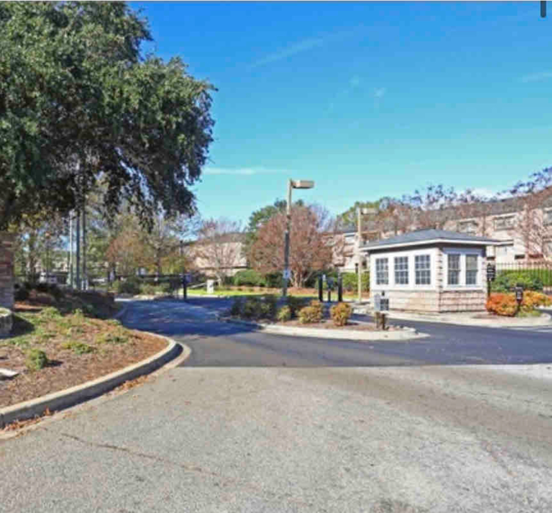 Columbia Apartment: 314 menlo dr