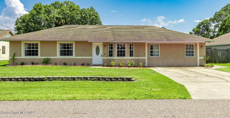Cocoa House: 5655 Datura Street