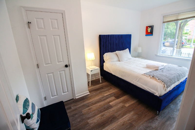 Washington Apartment: 1736 S St SE