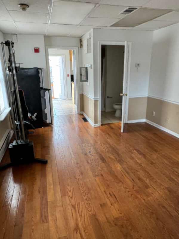 Abington Apartment: 1114 Old York Rd