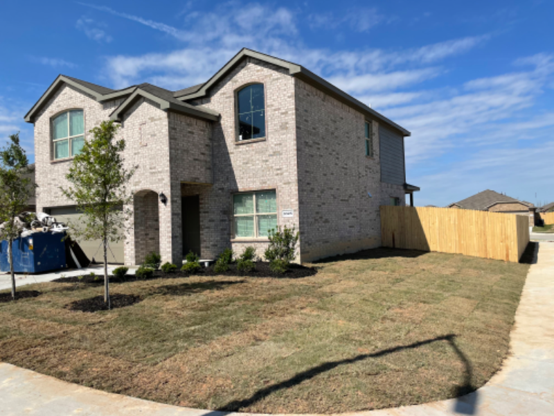 Fort Worth House: 9320 Desertrock Road