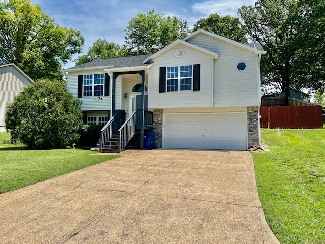 Branson House: 205 Blossom Valley